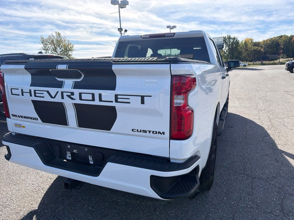 2022 Chevrolet Silverado 1500 Custom