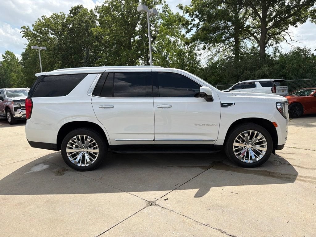 2021 GMC Yukon SLT
