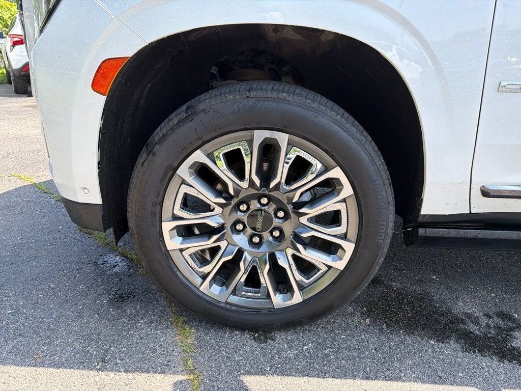 2024 GMC Yukon Denali Ultimate