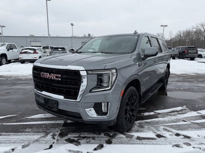 2022 GMC Yukon XL SLE