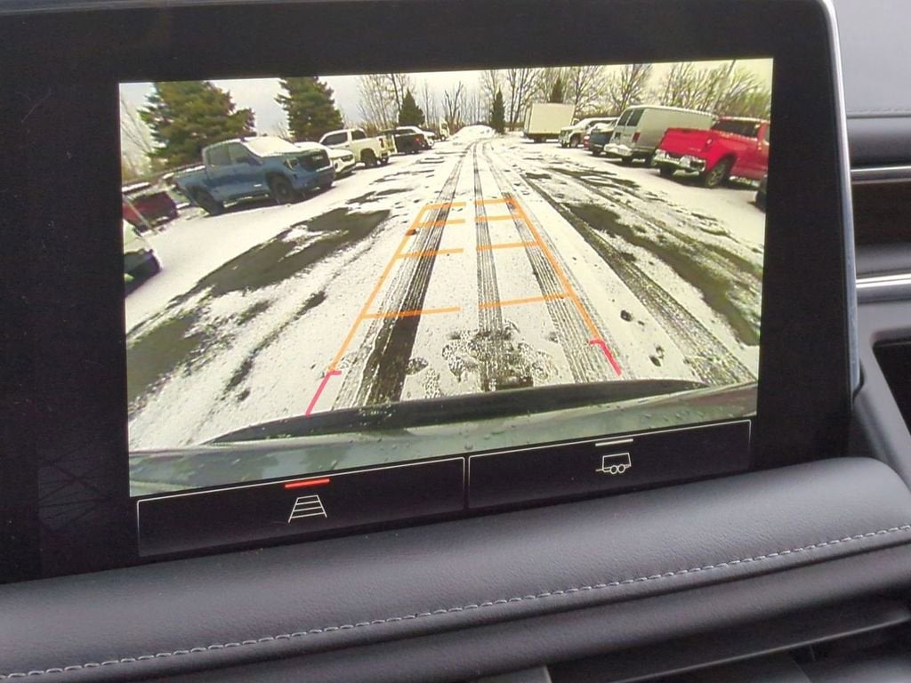 2022 GMC Yukon XL SLE