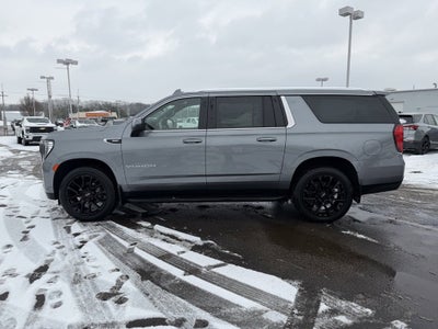 2022 GMC Yukon XL SLE