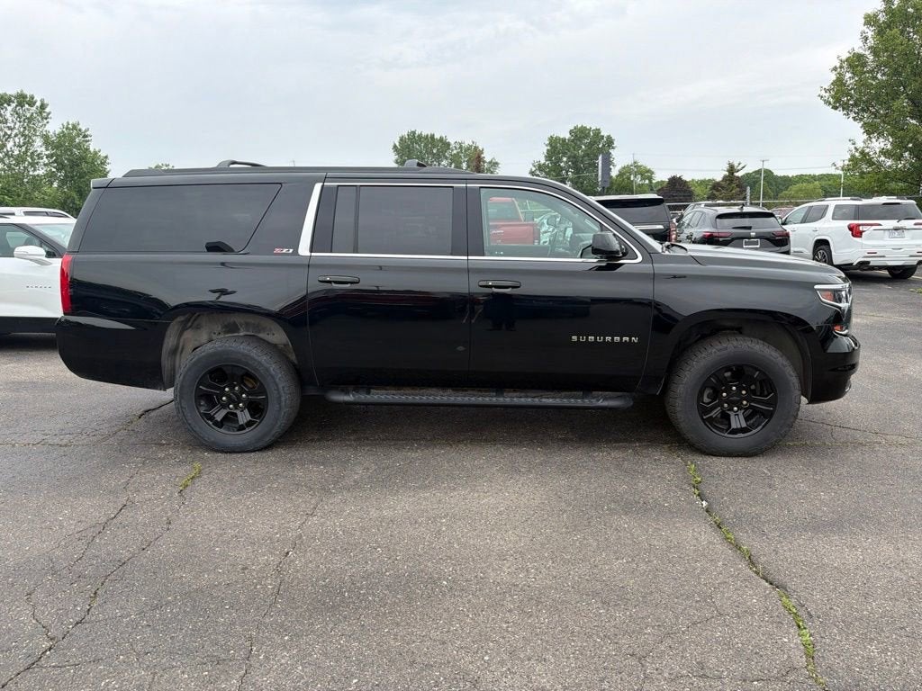 2019 Chevrolet Suburban LT