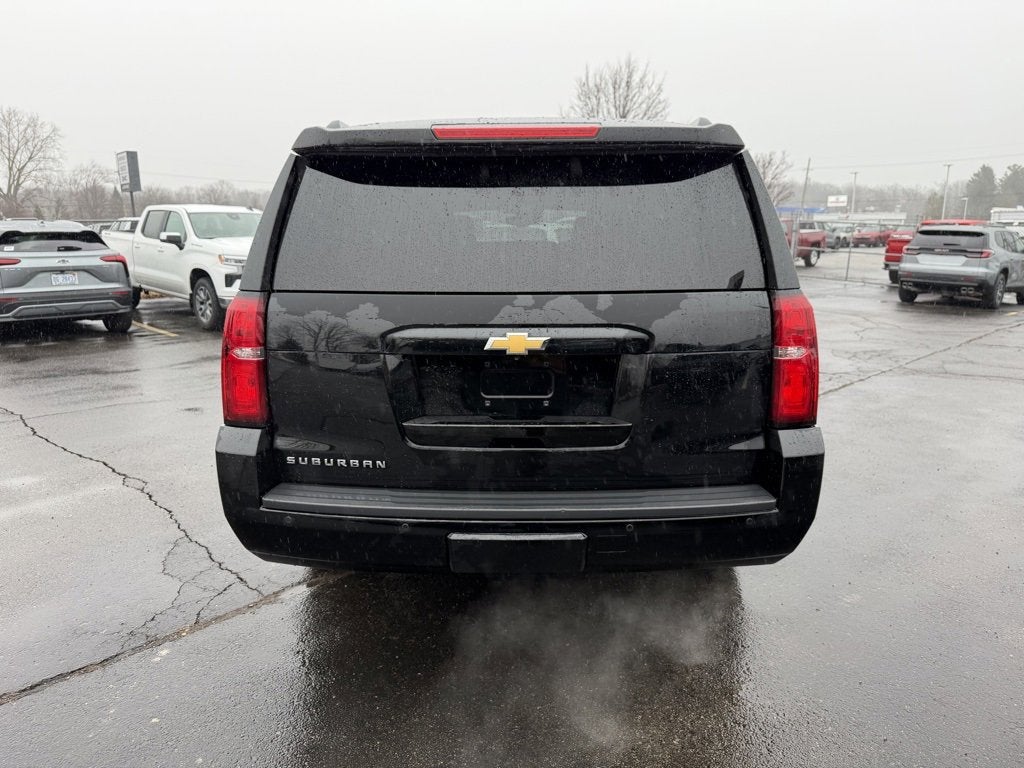2016 Chevrolet Suburban LT