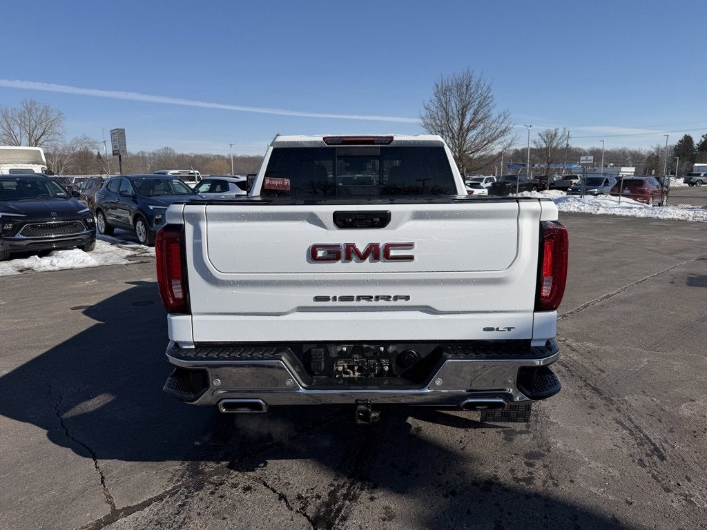2024 GMC Sierra 1500 SLT
