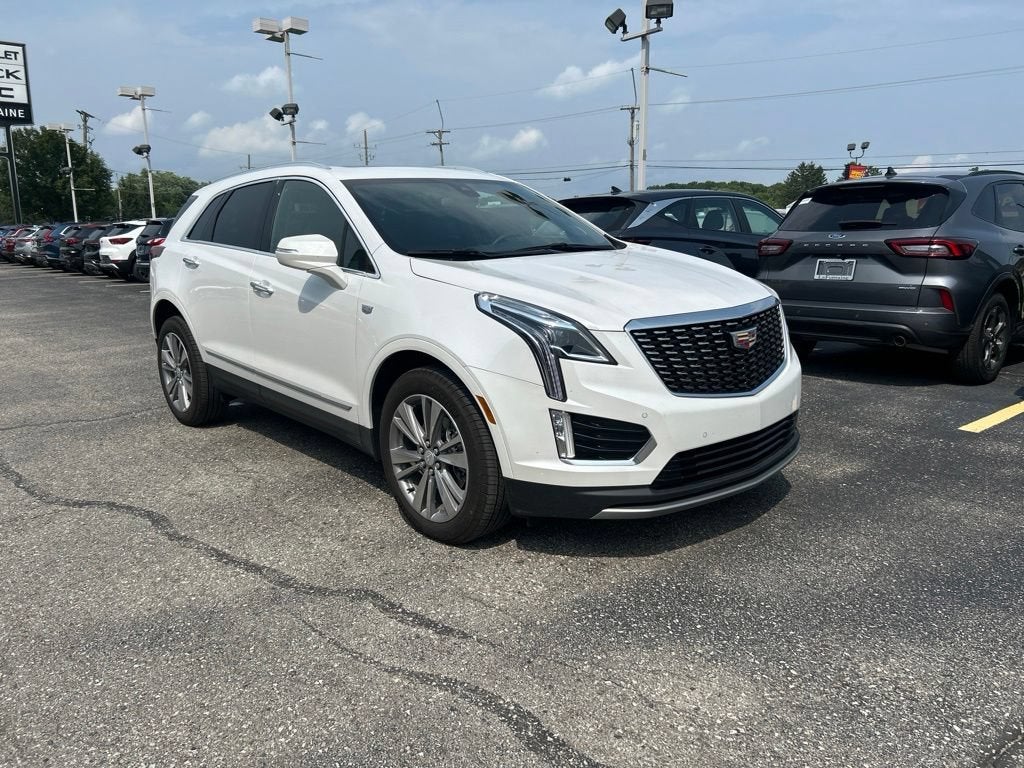 2025 Cadillac XT5 Premium Luxury