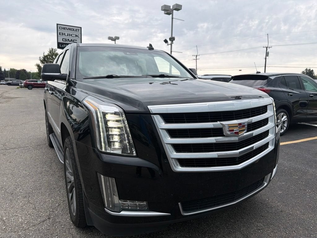 2020 Cadillac Escalade Luxury