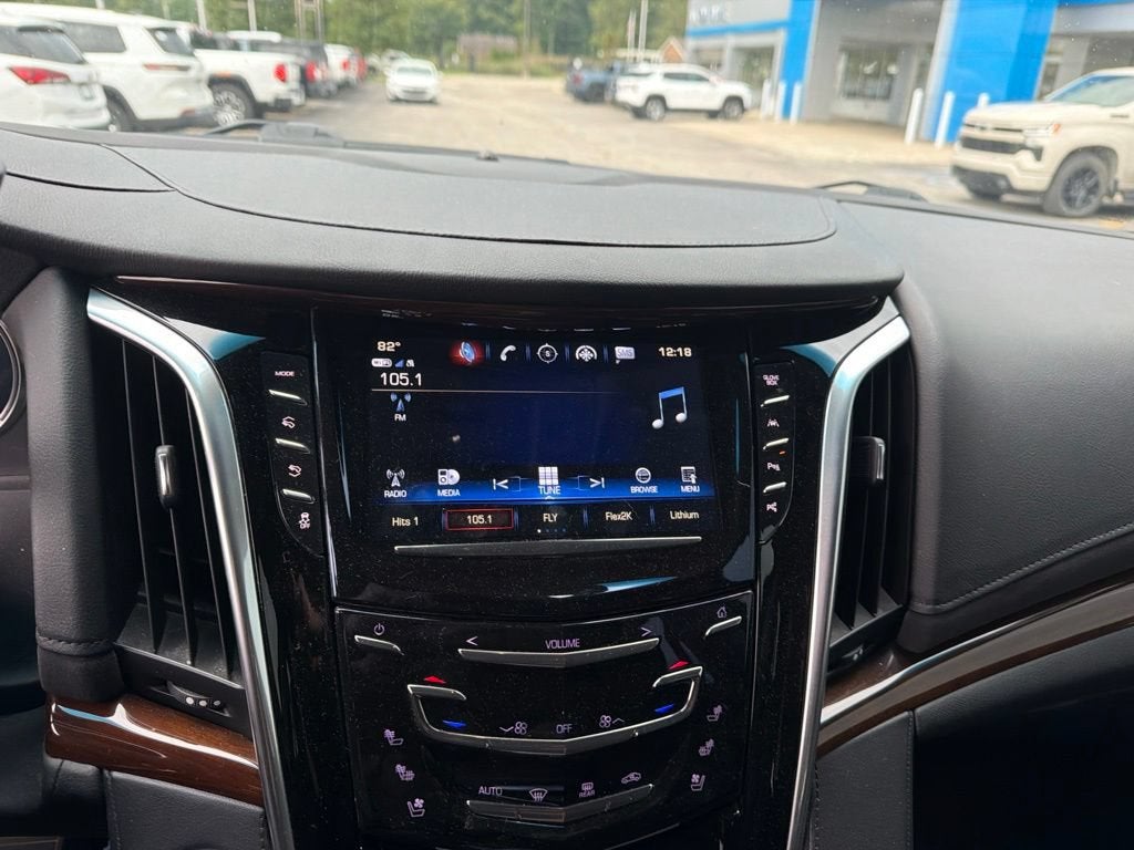 2020 Cadillac Escalade Luxury