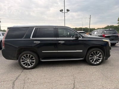 2020 Cadillac Escalade Luxury