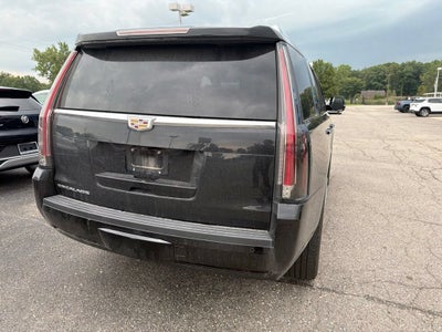 2020 Cadillac Escalade Luxury