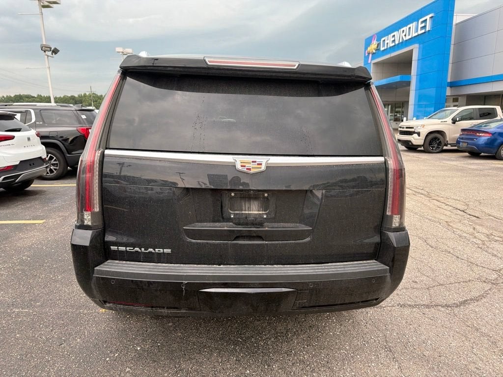 2020 Cadillac Escalade Luxury