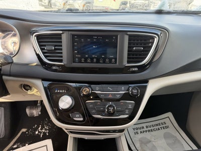 2020 Chrysler Pacifica Touring