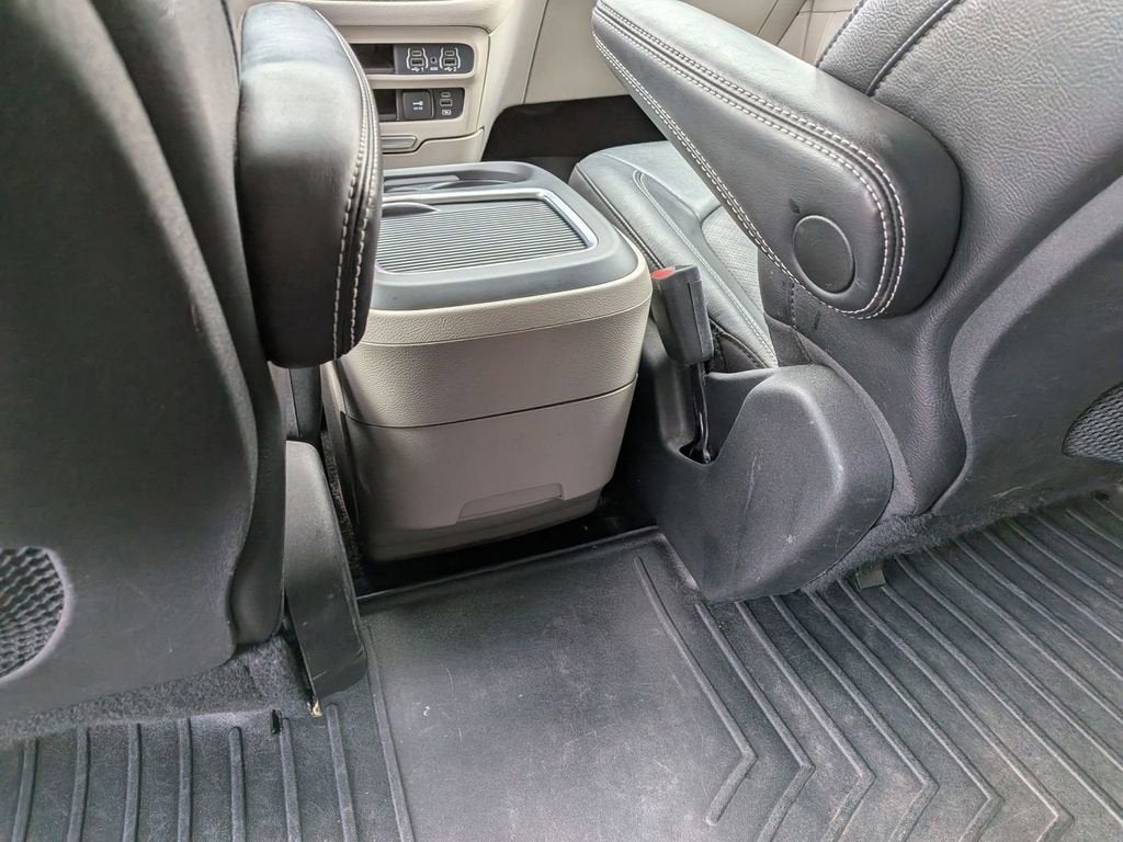 2022 Chrysler Pacifica Hybrid Touring L