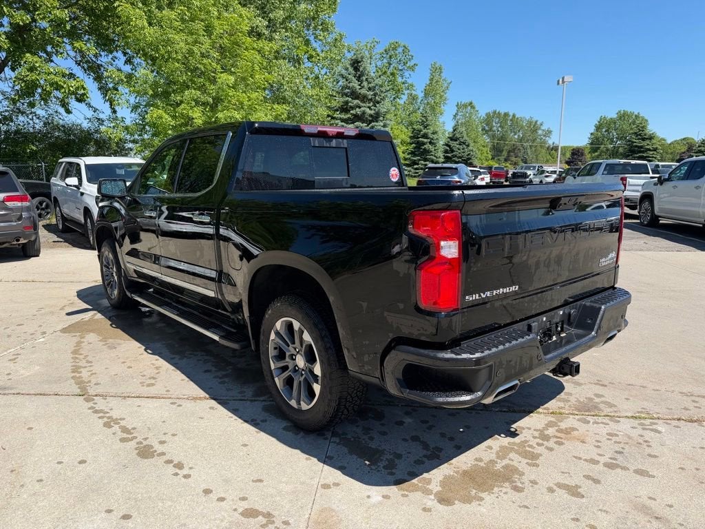 2023 Chevrolet Silverado 1500 High Country