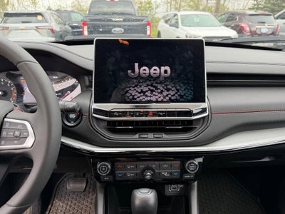 2025 Jeep Compass Trailhawk
