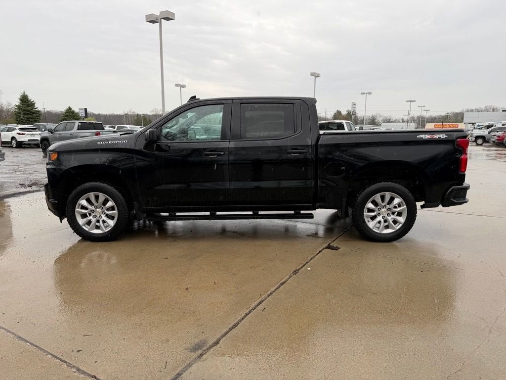 2021 Chevrolet Silverado 1500 Custom
