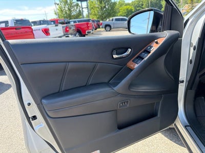 2012 Nissan Murano LE