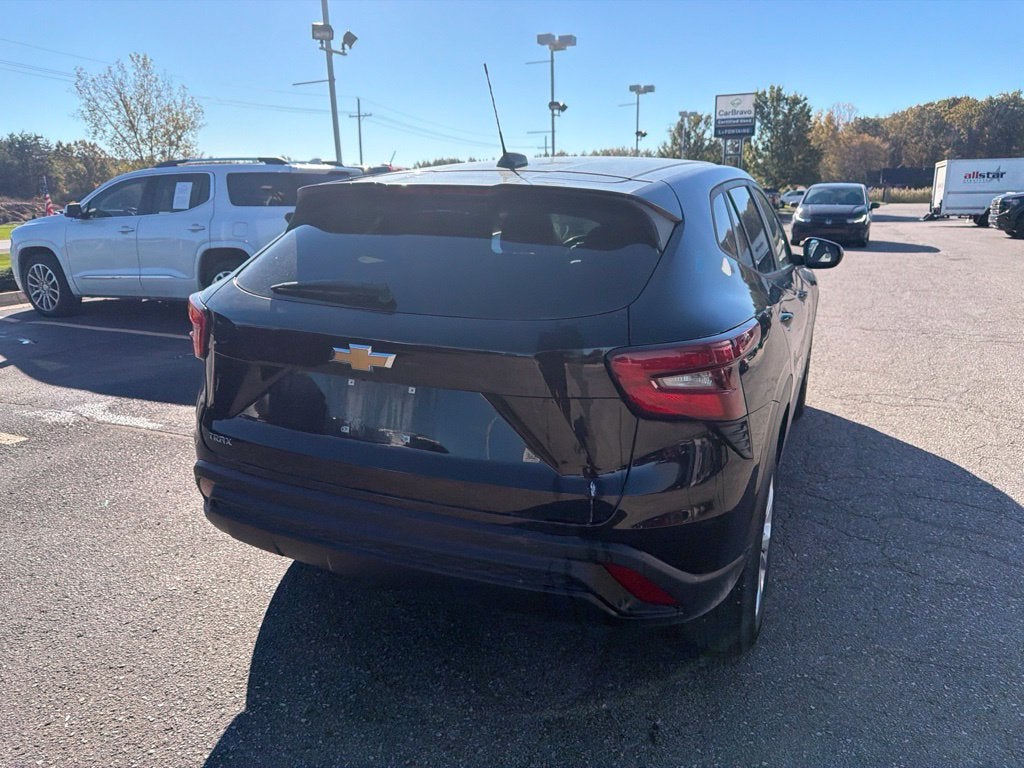 2024 Chevrolet Trax LS