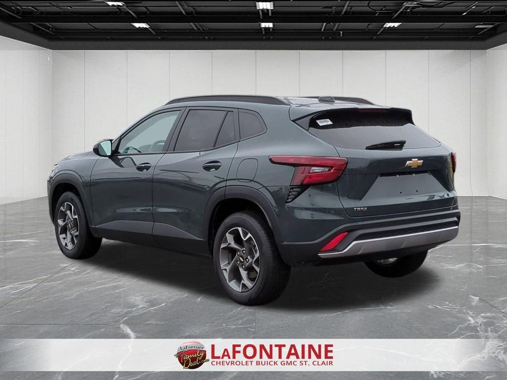 2025 Chevrolet Trax LT