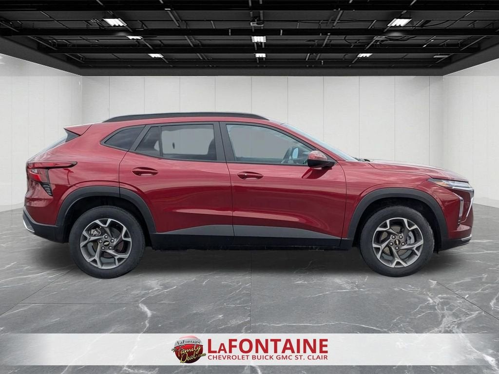 2025 Chevrolet Trax LT