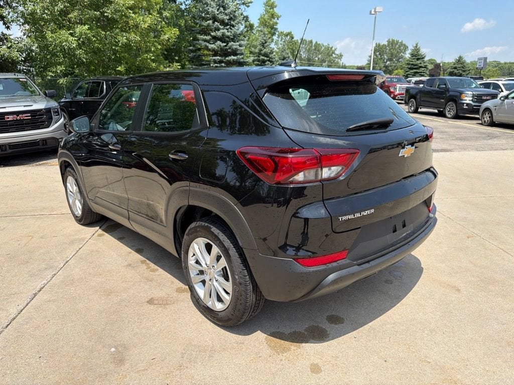 2023 Chevrolet Trailblazer LS