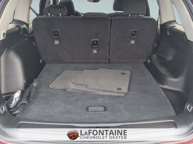 2023 Jeep Grand Cherokee Laredo 4x4