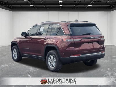 2023 Jeep Grand Cherokee Laredo 4x4