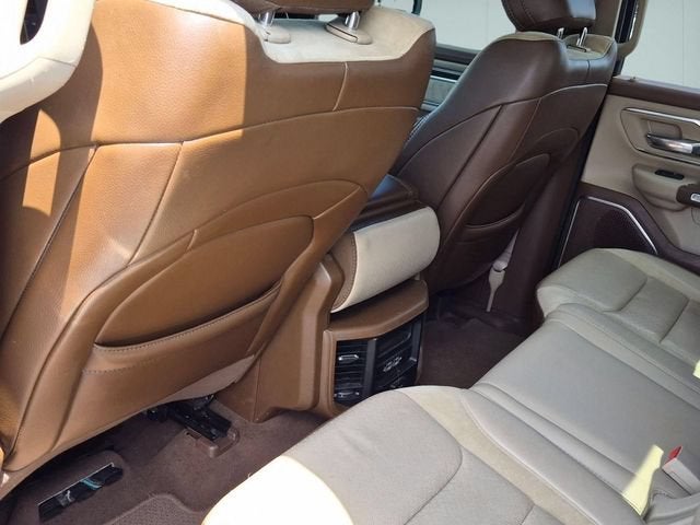2019 RAM 1500 Laramie Quad Cab 4x4 6'4" Box