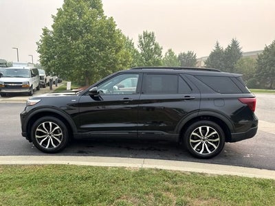 2022 Ford Explorer ST-Line