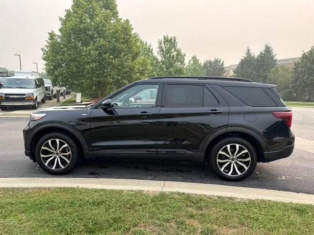 2022 Ford Explorer ST-Line