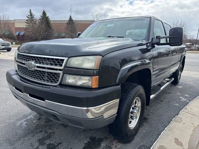 2005 Chevrolet Silverado 2500 HD LS