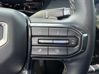 2024 GMC Acadia AT4