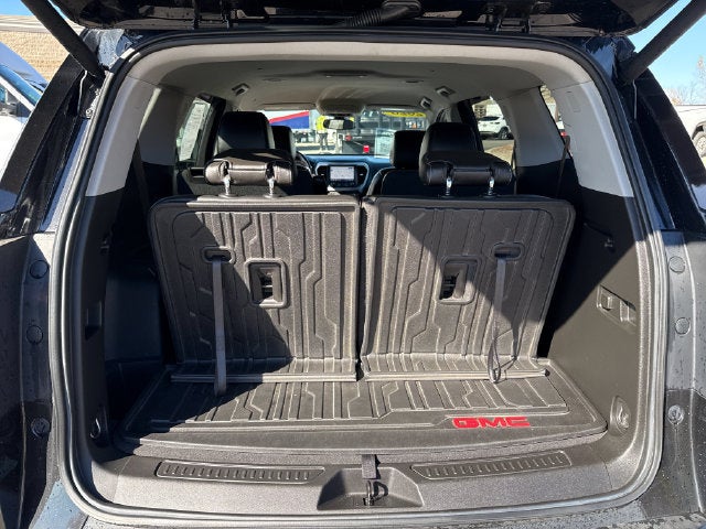 2020 GMC Acadia SLT