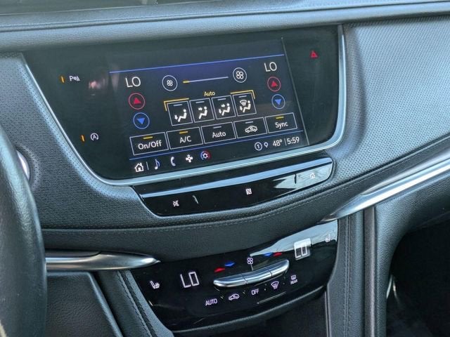 2021 Cadillac XT5 Luxury