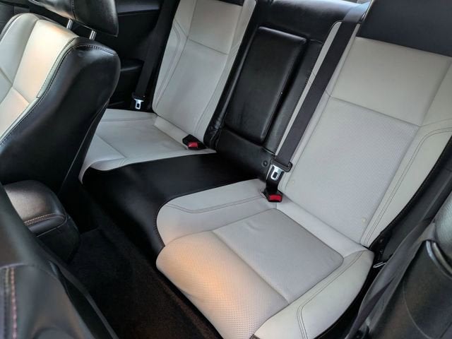 2017 Dodge Challenger GT