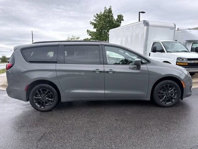 2020 Chrysler Pacifica AWD Launch Edition
