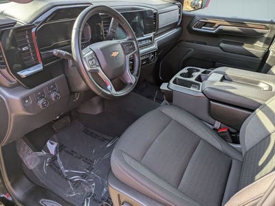 2025 Chevrolet Silverado 1500 LT (2FL)