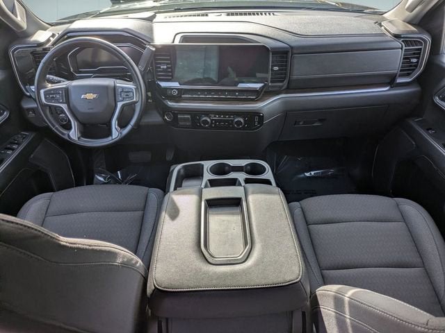 2025 Chevrolet Silverado 1500 LT (2FL)