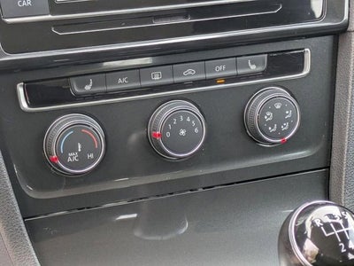 2018 Volkswagen Golf SportWagen TSI S