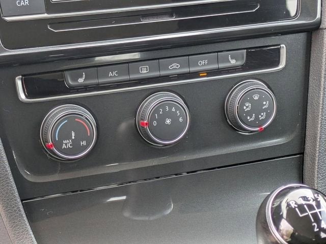 2018 Volkswagen Golf SportWagen TSI S