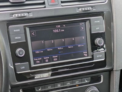 2018 Volkswagen Golf SportWagen TSI S