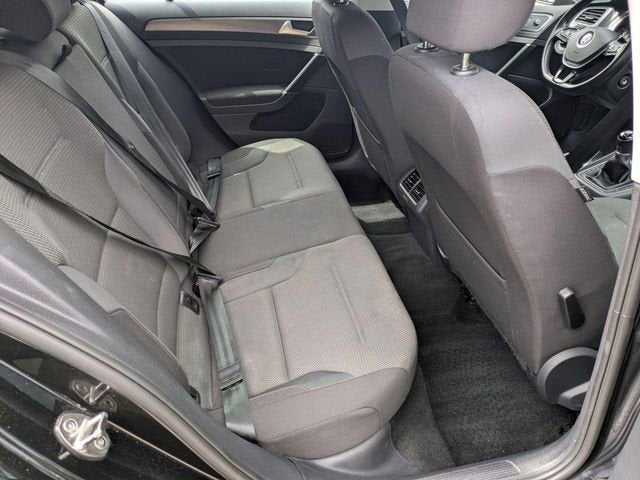 2018 Volkswagen Golf SportWagen TSI S