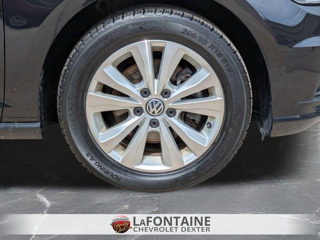 2018 Volkswagen Golf SportWagen TSI S