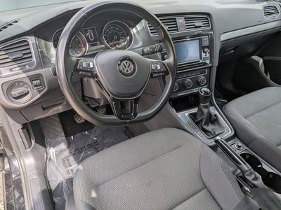 2018 Volkswagen Golf SportWagen TSI S