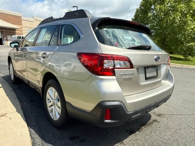 2019 Subaru Outback 2.5i