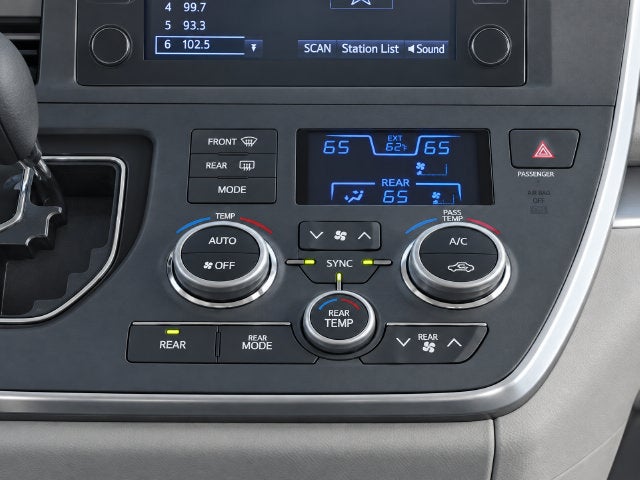2017 Toyota Sienna LE