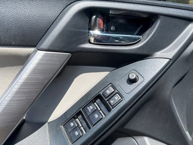 2016 Subaru Forester 2.5i Touring