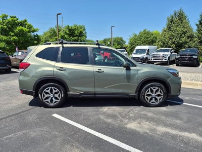 2020 Subaru Forester Premium