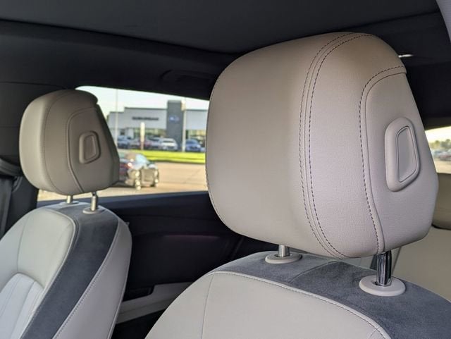 2024 Audi Q4 e-tron Premium Plus 55 quattro