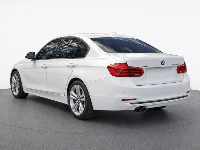 2018 BMW 330i xDrive